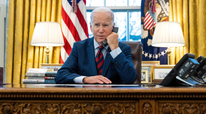 biden-oval-office